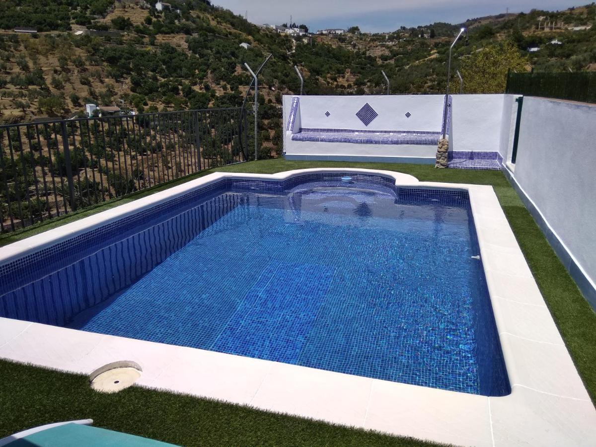 Casa Rural La Revuelta Con Las Mejores Vistas A La Naturaleza Yunquera Luaran gambar